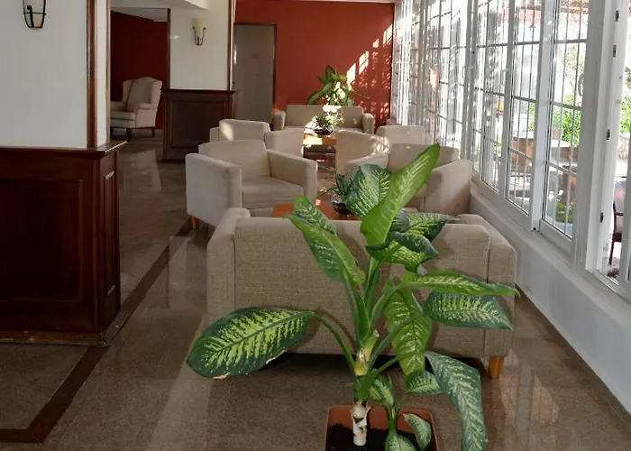 Club Lapethos Bungalow Hotel 3*