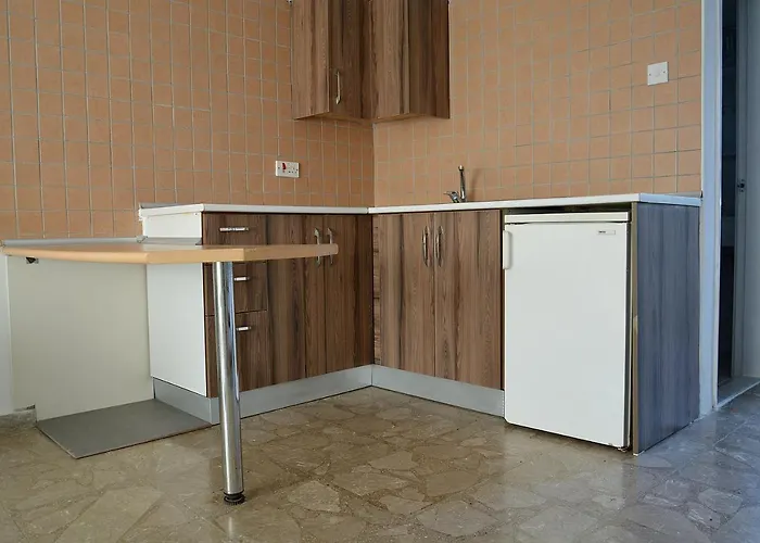 Club Lapethos Bungalow