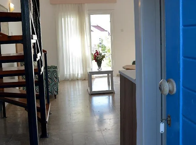 Club Lapethos Bungalow 3* Kyrenia (Northern Cyprus)